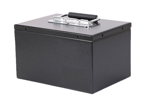 Unità di riscaldamento elettrico 2100mm*1200mm*1850mm Dimensioni generali e interfaccia di accesso 32DN per le esigenze del cliente